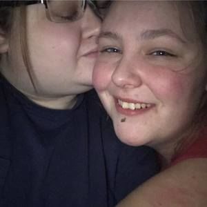 Meet your Posher, Ratchel